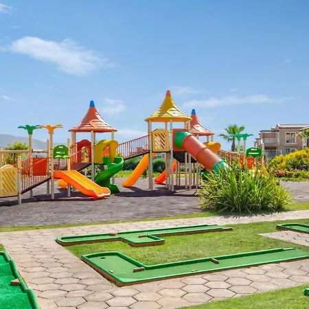 4 Kisilik Ortak Havuzlu Konforlu Daire, Aydin Kusadasi - Awz146 아파트